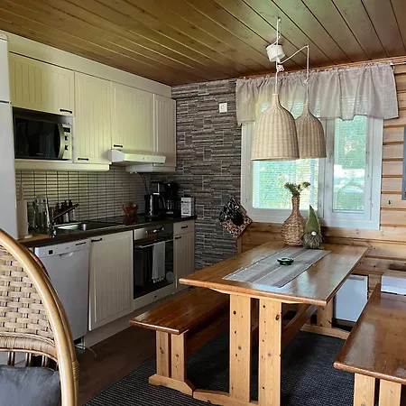Casa de Férias Ahosen Lomamoekit Vikajärvi