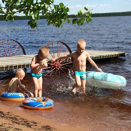 Dom wakacyjny Ahosen Lomamoekit