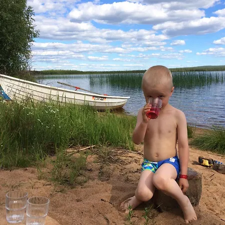 Ahosen Lomamoekit * Vikajärvi
