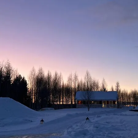 Dom wakacyjny Ahosen Lomamoekit *