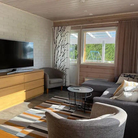 Dom wakacyjny Ahosen Lomamoekit